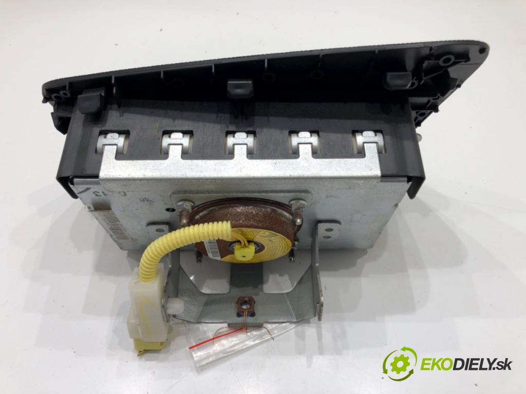 TOYOTA AYGO (_B1_) 2005 - 2014    1.0 (KGB10_) 50 kW [68 KM] benzyna 2005 - 2014  AirBag spolujazdca  (Airbagy)