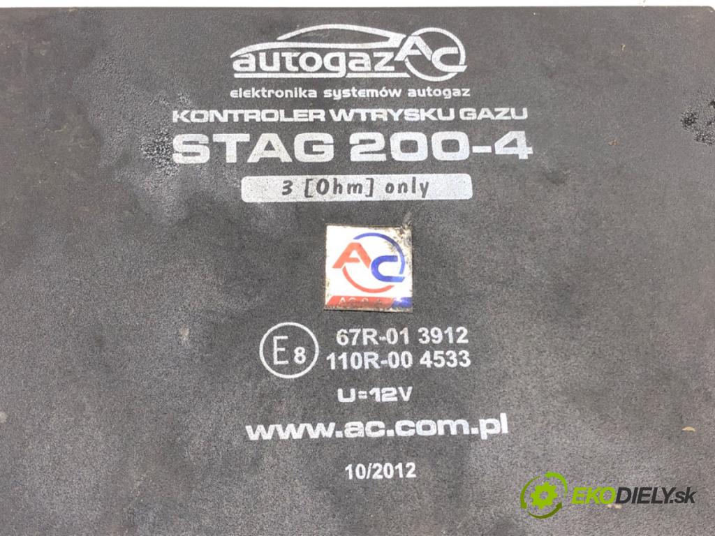 SKODA OCTAVIA I (1U2) 1996 - 2010    1.6 55 kW [75 KM] benzyna 1996 - 2004  riadiaca jednotka do plynového pedálu LPG  (Riadiace jednotky)