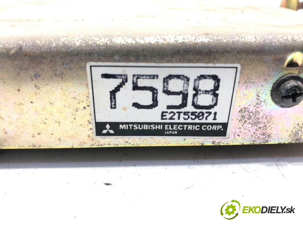 MITSUBISHI PAJERO I (L04_G, L14_G) 1982 - 1991    2.6 4WD (L042G, L047G) 76 kW [103 KM] benzyna 1983 - 1987  riadiaca jednotka Motor E2T55071 MD107598 (Riadiace jednotky)