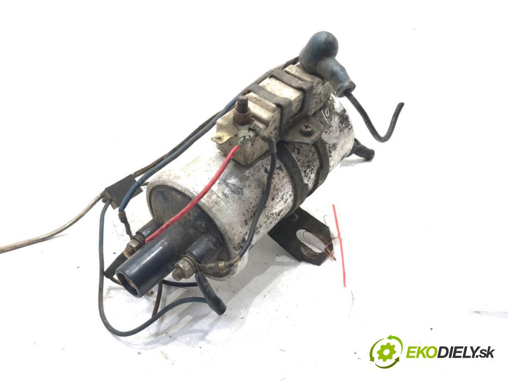 MITSUBISHI PAJERO I (L04_G, L14_G) 1982 - 1991    2.6 4WD (L042G, L047G) 76 kW [103 KM] benzyna 1983 - 1987  Cievka zapaľovacia NGK U1056 (Zapaľovacie cievky, moduly)