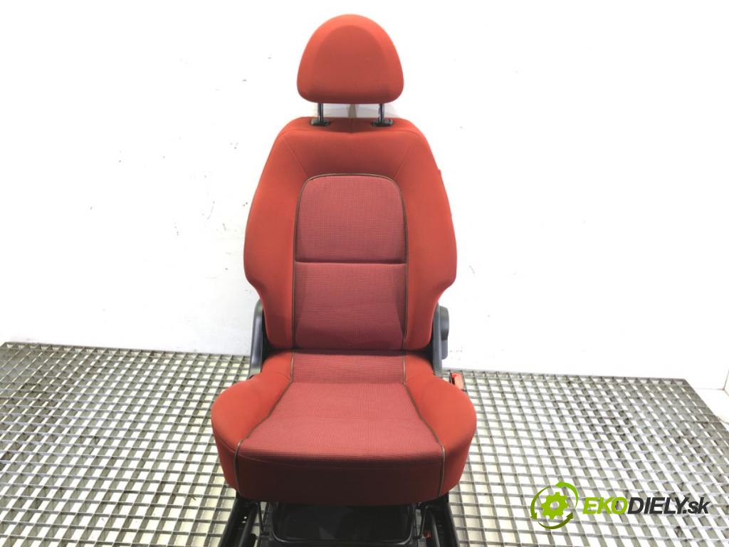 MITSUBISHI COLT VI (Z3_A, Z2_A) 2002 - 2012    1.3 70 kW [95 KM] benzyna 2004 - 2012  Sedadlo pravy predný 