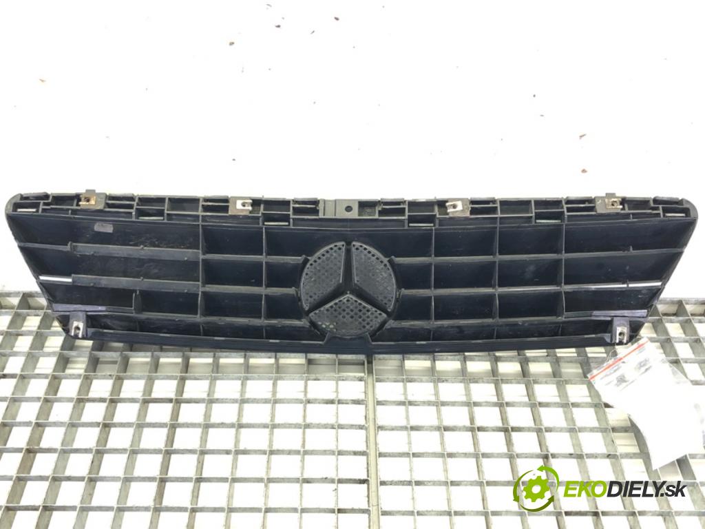 MERCEDES-BENZ KLASA A (W168) 1997 - 2005    A 170 CDI (168.009, 168.109) 70 kW [95 KM] olej napędowy 2001 - 2004  mřížka maska  (Mřížky (masky) chladičů)