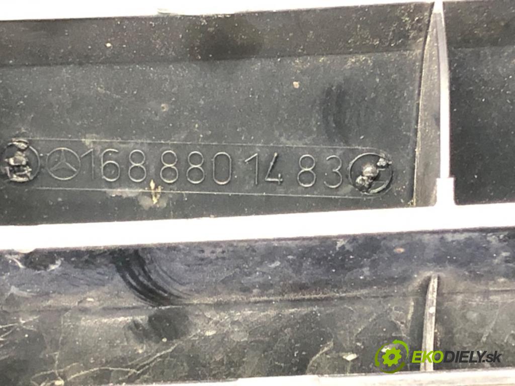 MERCEDES-BENZ KLASA A (W168) 1997 - 2005    A 170 CDI (168.009, 168.109) 70 kW [95 KM] olej napędowy 2001 - 2004  mřížka maska  (Mřížky (masky) chladičů)