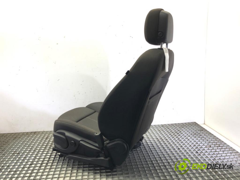 OPEL ASTRA J Sports Tourer (P10) 2010 - 2015    1.7 CDTI (35) 81 kW [110 KM] olej napędowy 2010 - 2015  Sedadlo ľavy predný