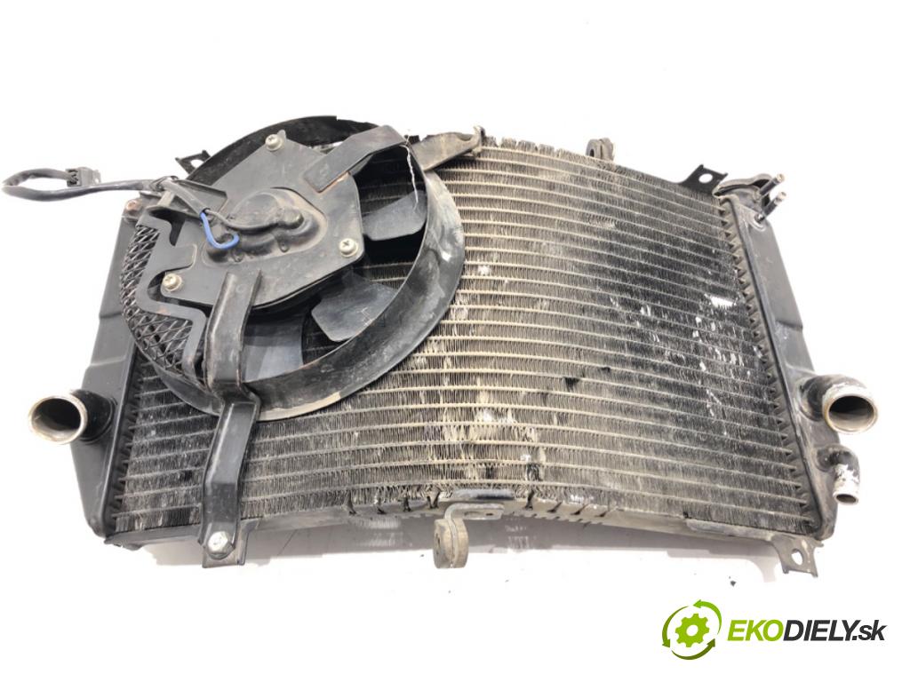 SUZUKI GSX-R 600    600 CM3 81kW (110KM)  Chladič vody Ventilátor 122750-6070