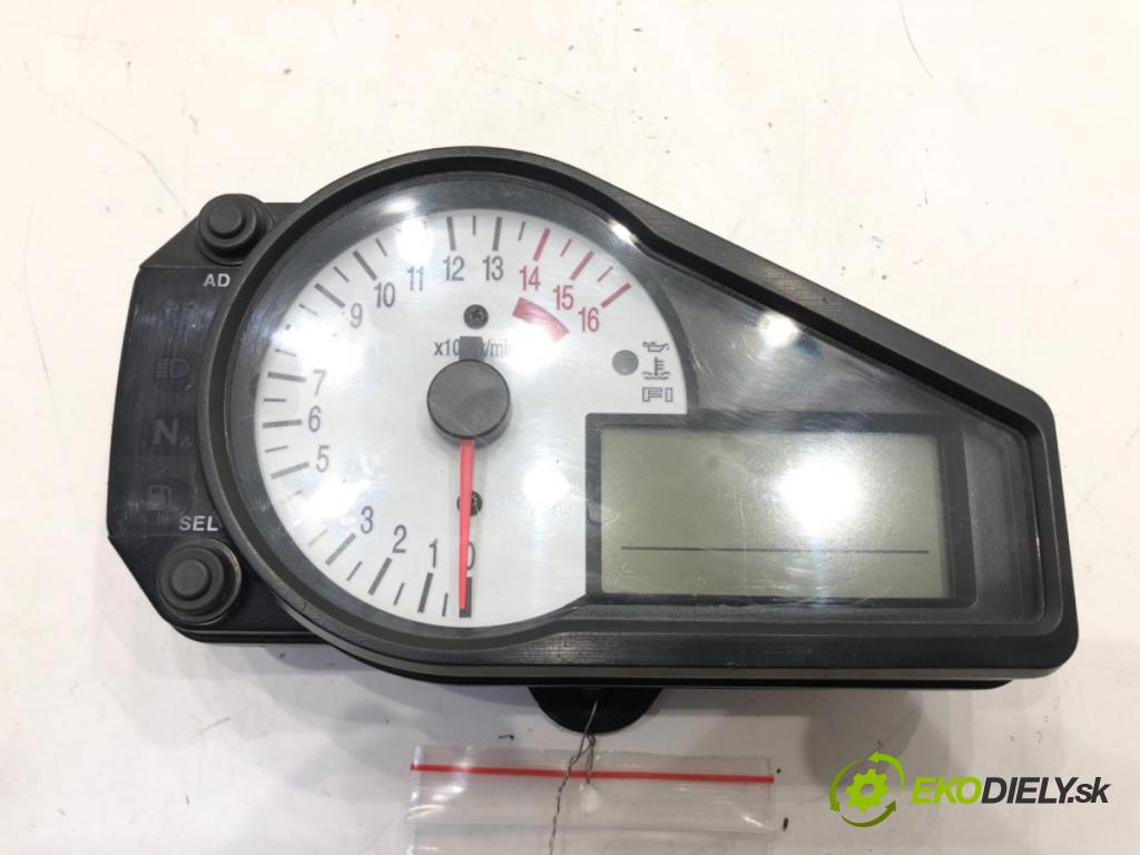 SUZUKI GSX-R 600    600 CM3 81kW (110KM)  Prístrojovka  (Prístrojové dosky, displeje)