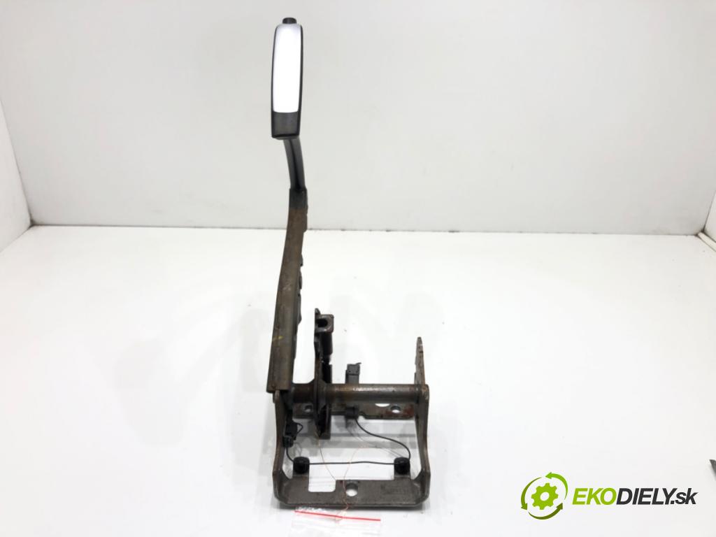 FORD KUGA I 2008 - 2012    2.0 TDCi 100 kW [136 KM] olej napędowy 2008 - 2012  kulisa brzdy ruční brzdy 7M51-2780-AD
