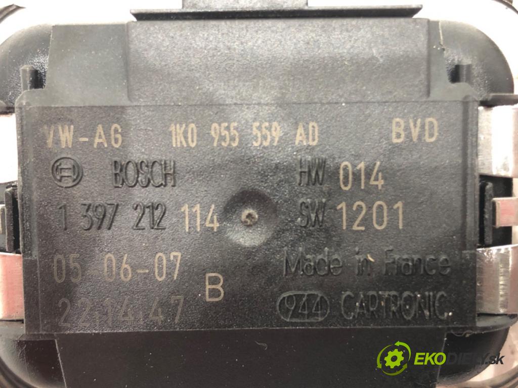 VW GOLF PLUS V (5M1, 521) 2004 - 2013    1.9 TDI 77 kW [105 KM] olej napędowy 2005 - 2009  Snímač dažďa 1K0955559AD (Snímače dažďa)