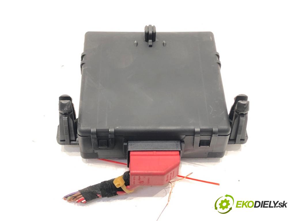 VW GOLF V (1K1) 2003 - 2010    1.6 75 kW [102 KM] benzyna 2004 - 2008  Modul BORDNETZ 1K0907530F (Ostatné)