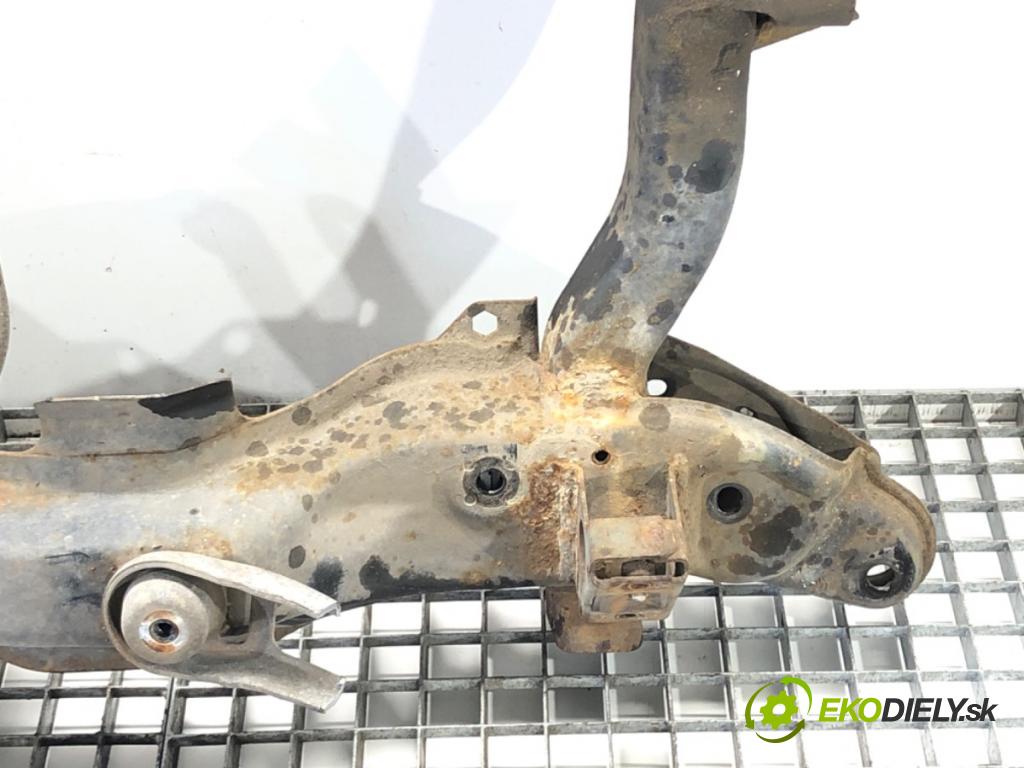 OPEL CORSA C (X01) 2000 - 2009    1.2 Twinport (F08, F68) 59 kW [80 KM] benzyna 2004 - 2009  výztuha pod motor  (Výztuhy přední)