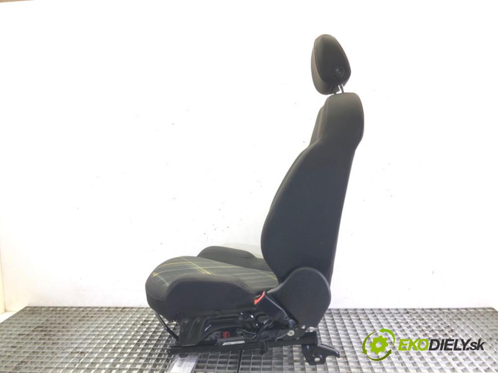 OPEL CORSA E (X15) 2014 - 2022    1.4 (08, 68) 66 kW [90 KM] benzyna 2014 - 2022  Sedadlo pravy predný