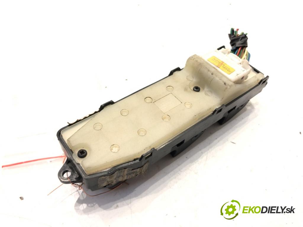 TOYOTA AVENSIS Kombi (_T25_) 2003 - 2008    2.2 D-CAT (ADT251_) 130 kW [177 KM] olej napędowy 2005 - 2008  Prepínač okien  (Prepínače, spínače, tlačidlá a ovládače kúrenia)