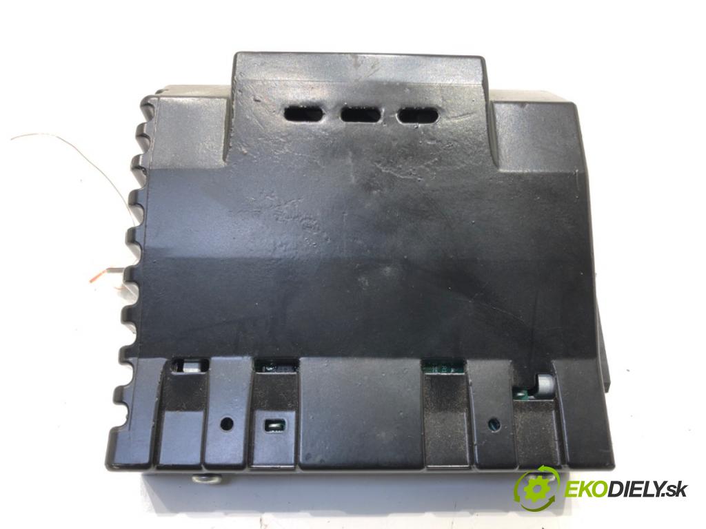 HONDA ACCORD VII Tourer (CM, CN) 2003 - 2008    2.0 (CM1) 114 kW [155 KM] benzyna 2003 - 2008  Zosilňovač 39186-SED-G021-M1 (Zosilňovače)