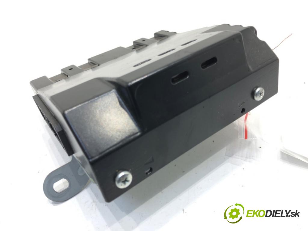 HONDA ACCORD VII Tourer (CM, CN) 2003 - 2008    2.0 (CM1) 114 kW [155 KM] benzyna 2003 - 2008  Zosilňovač 39186-SED-G021-M1 (Zosilňovače)