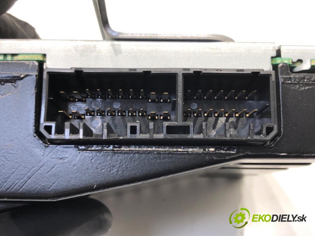 HONDA ACCORD VII Tourer (CM, CN) 2003 - 2008    2.0 (CM1) 114 kW [155 KM] benzyna 2003 - 2008  Zosilňovač 39186-SED-G021-M1 (Zosilňovače)