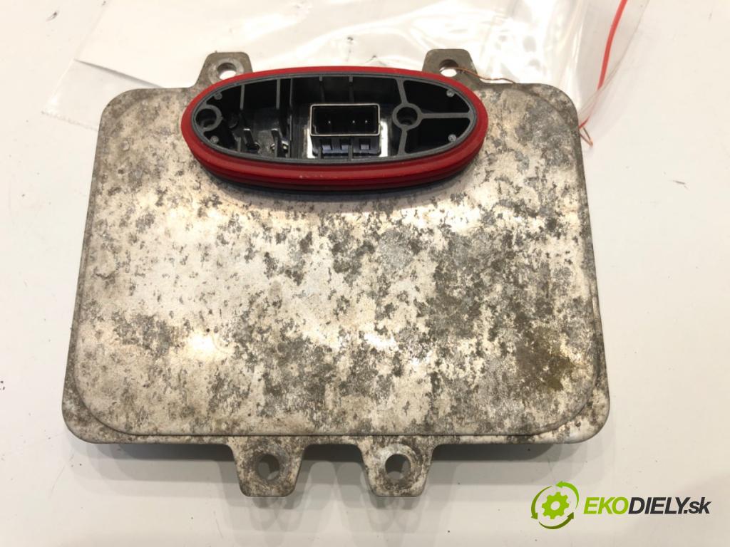 JAGUAR XF I (X250) 2008 - 2015    2.7 D 152 kW [207 KM] olej napędowy 2008 - 2015  Menič XENON 5DV009000-00 (Riadiace jednotky xenónu)