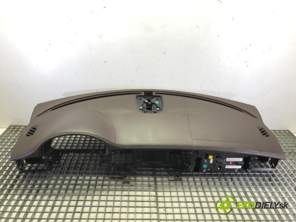 JAGUAR XF I (X250) 2008 - 2015    2.7 D 152 kW [207 KM] olej napędowy 2008 - 2015  Palubná doska AirBag spolujazdca volantu NAPÍNAČE: PÁSY: BSI