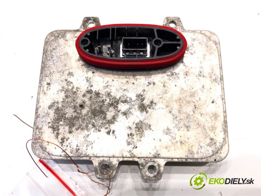 JAGUAR XF I (X250) 2008 - 2015    2.7 D 152 kW [207 KM] olej napędowy 2008 - 2015  Menič XENON 5DV009000-00 (Riadiace jednotky xenónu)