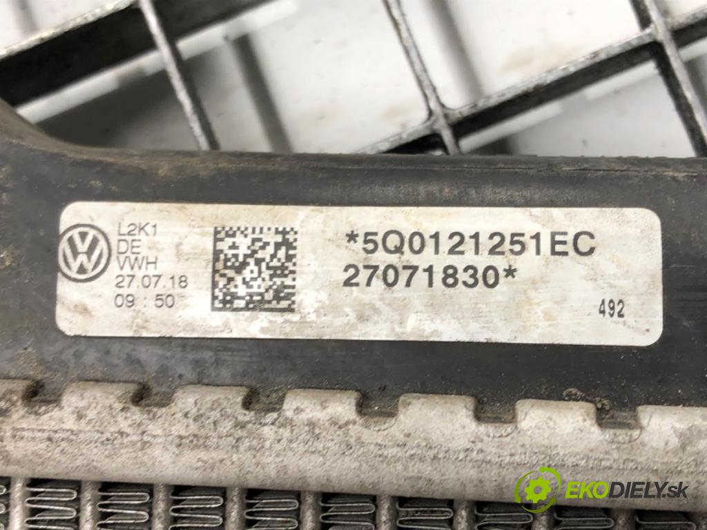 SKODA OCTAVIA III (5E3, NL3, NR3) 2012 - 2022    1.6 TDI 85 kW [115 KM] olej napędowy 2017 - 2022  Chladič vody 5Q0121251EC (Chladiče vody)