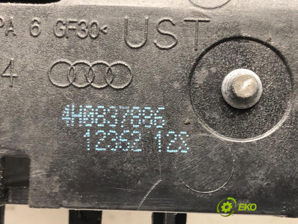 AUDI A6 C7 Avant (4G5, 4GD) 2011 - 2018    3.0 TDI quattro 230 kW [313 KM] olej napędowy 2011 - 2018  Kľučka vonkajšia pravy zad