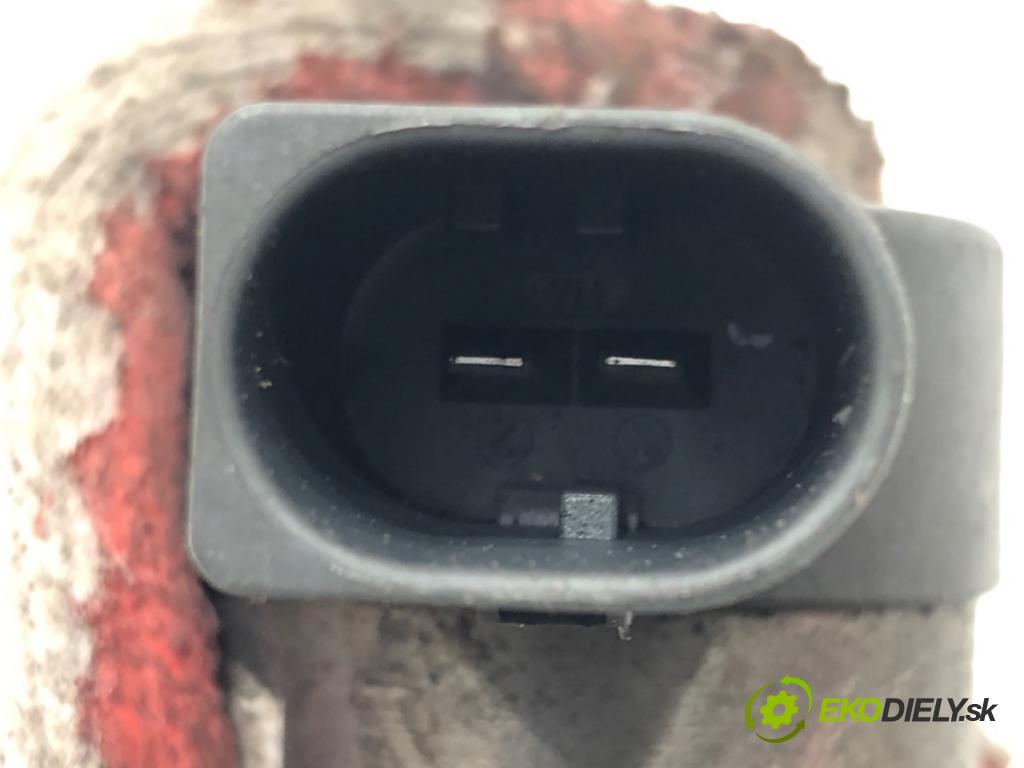 AUDI A6 C7 Avant (4G5, 4GD) 2011 - 2018    3.0 TDI quattro 230 kW [313 KM] olej napędowy 2011 - 2018  Snímač tlaku paliva 057130764AE (Snímače)