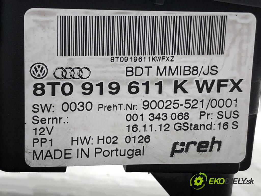 AUDI Q5 (8RB) 2008 - 2017    3.0 TDI quattro 180 kW [245 KM] olej napędowy 2012 - 2017  Panel ovládania radia 8T0919611K (Prepínače, spínače, tlačidlá a ovládače kúrenia)