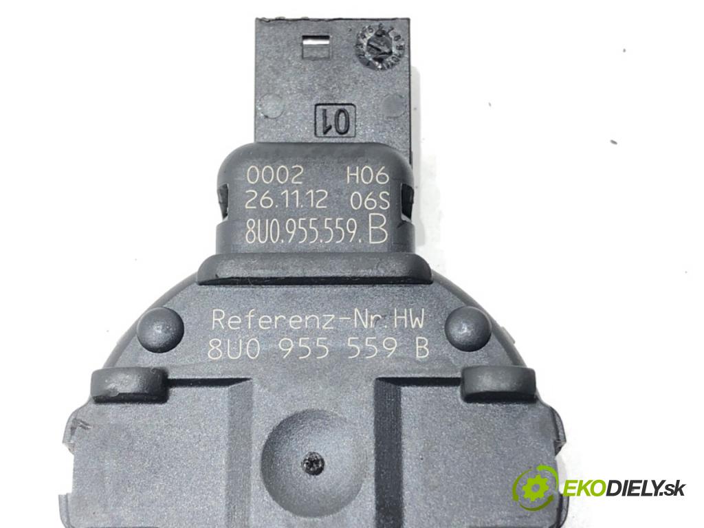 AUDI Q5 (8RB) 2008 - 2017    3.0 TDI quattro 180 kW [245 KM] olej napędowy 2012 - 2017  Snímač dažďa 8U0955559B (Snímače dažďa)