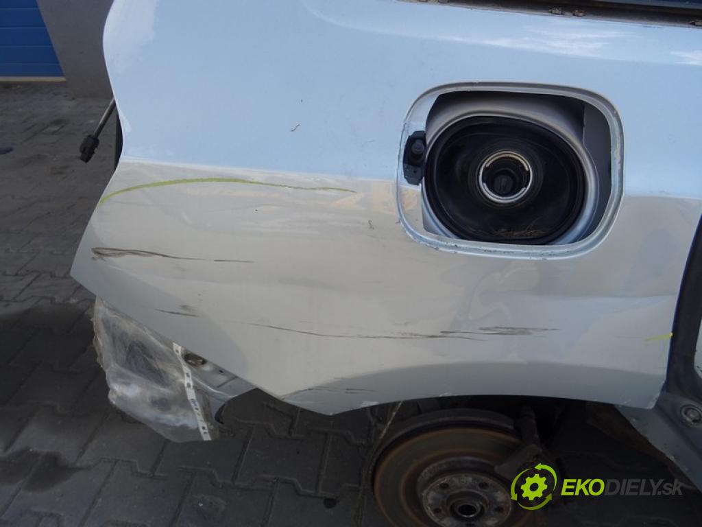 AUDI Q5 (8RB) 2008 - 2017    3.0 TDI quattro 180 kW [245 KM] olej napędowy 2012 - 2017  KAROSERIA ČTVRŤÁK levá strana pravá přední část PODŁUŻNICA prahy střecha
