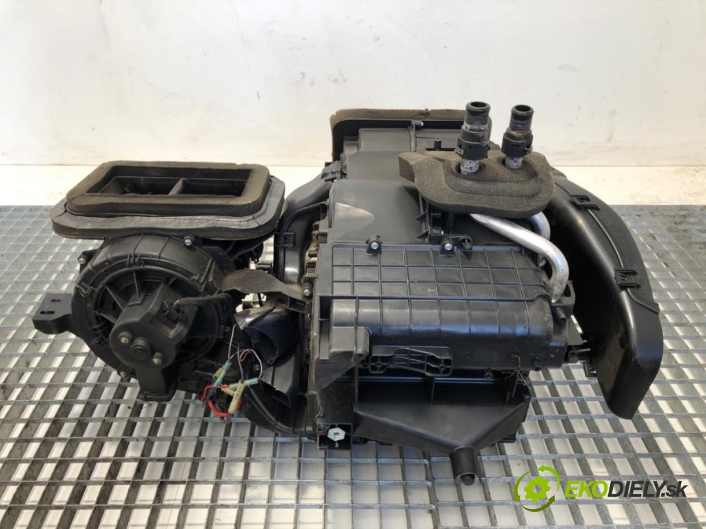 FIAT DUCATO Autobus (250_) 2006 - 2022    120 Multijet 2,3 D 88 kW [120 KM] olej napędowy 2006 - 2022  Výhrevné teleso, radiátor kúrenia KOMBAJN
