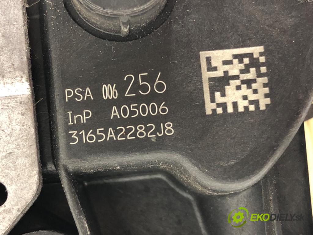 PEUGEOT 508 SW I (8E_) 2010 - 2018    2.0 HDi 103 kW [140 KM] olej napędowy 2010 - 2018  zámok dveře levý přední část 006256