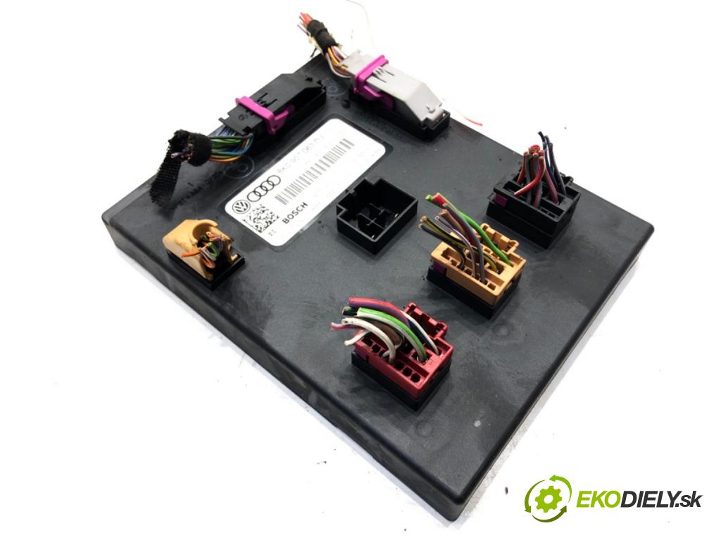 AUDI Q5 (8RB) 2008 - 2017    3.0 TDI quattro 180 kW [245 KM] olej napędowy 2012 - 2017  Modul komfortu 8K0907063DJ (Moduly komfortu)