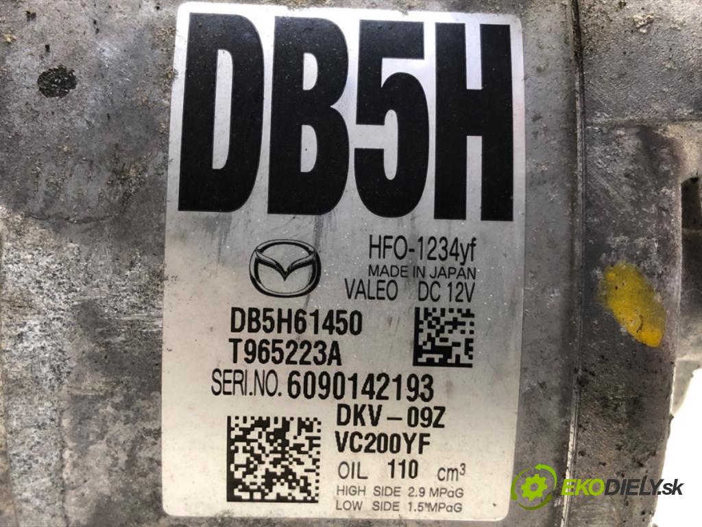 MAZDA 2 (DL, DJ) 2014 - 2022    1.5 SKYACTIV-G 66 kW [90 KM] benzyna 2014 - 2017  kompresor klimatizace DB5H61450 (Kompresory)