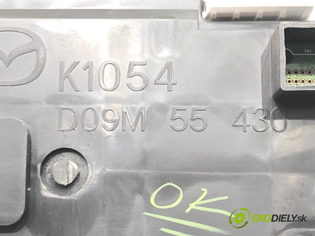 MAZDA 2 (DL, DJ) 2014 - 2022    1.5 SKYACTIV-G 66 kW [90 KM] benzyna 2014 - 2017  Prístrojovka  (Prístrojové dosky, displeje)