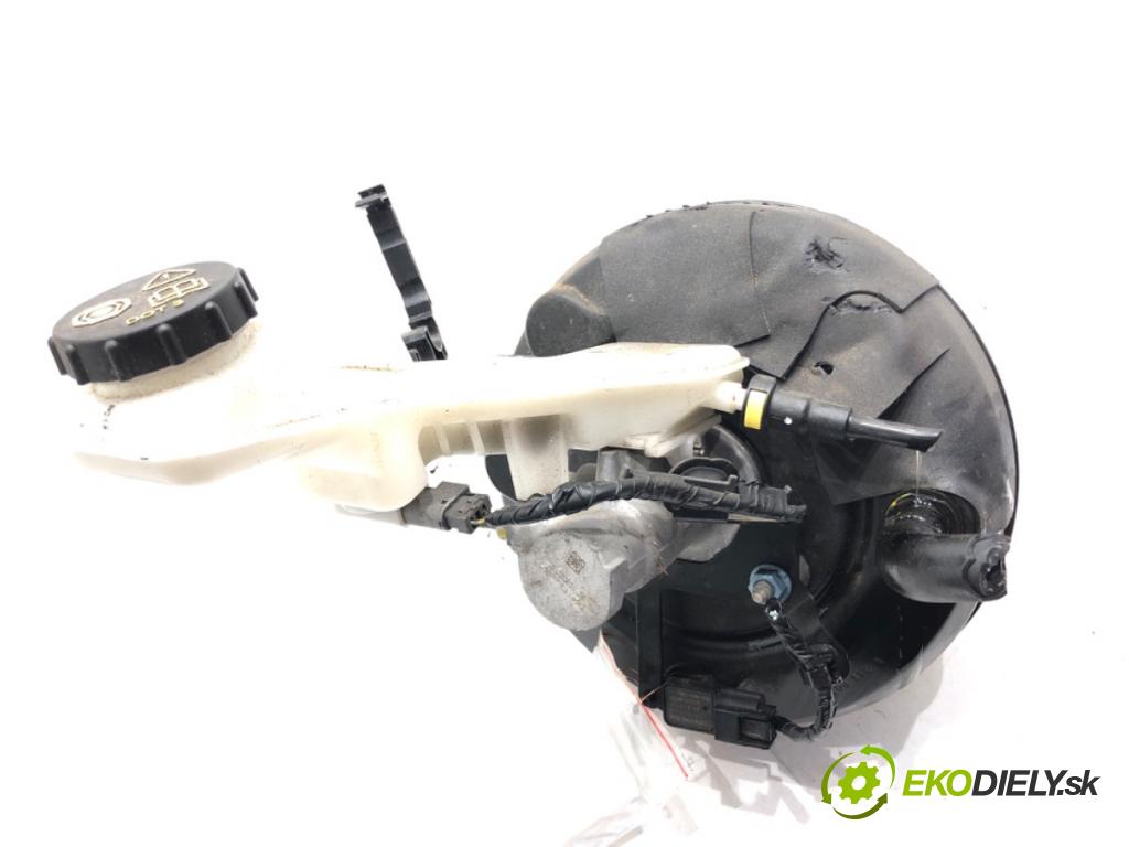 MAZDA 2 (DL, DJ) 2014 - 2022    1.5 SKYACTIV-G 66 kW [90 KM] benzyna 2014 - 2017  Posilovač bŕzd DA6C-43950