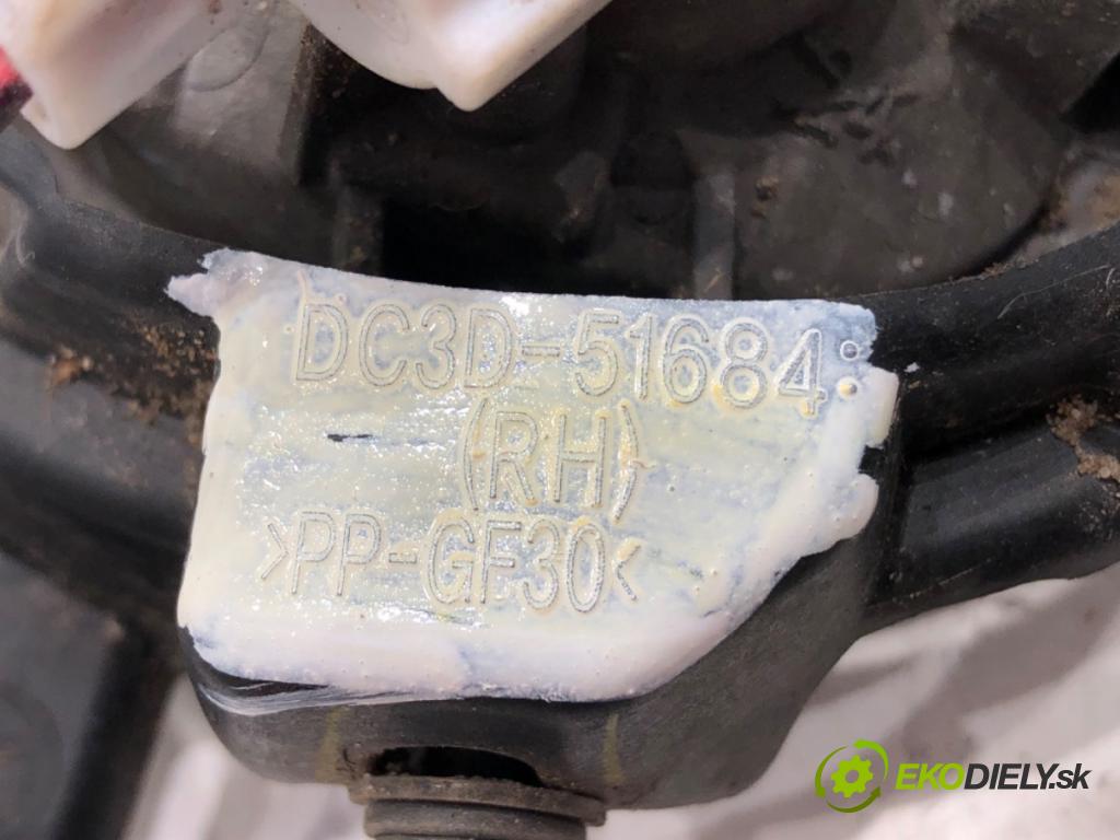 MAZDA 2 (DL, DJ) 2014 - 2022    1.5 SKYACTIV-G 66 kW [90 KM] benzyna 2014 - 2017  hmlové svetlo, hmlovka pravý přední část DC3D-51684