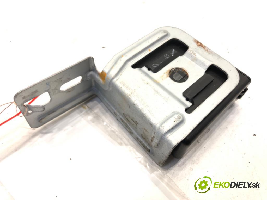 MAZDA 2 (DL, DJ) 2014 - 2022    1.5 SKYACTIV-G 66 kW [90 KM] benzyna 2014 - 2017  Modul svetiel DA6B-51225 (Ostatné)