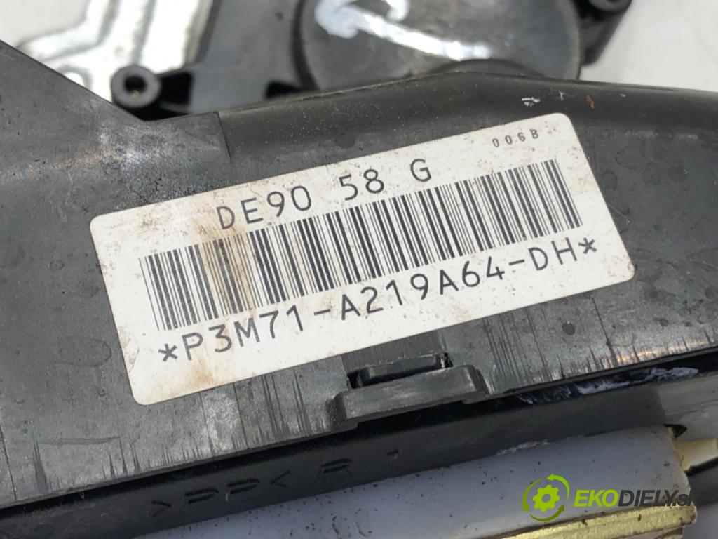MAZDA 2 (DY) 2003 - 2007    1.4 59 kW [80 KM] benzyna 2003 - 2007  zámok dveře pravý přední část P3M71-A219A64-DH