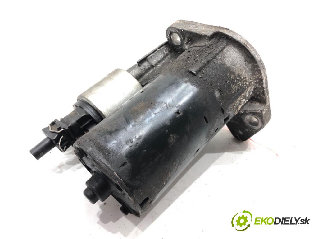 SEAT LEON (1M1) 1999 - 2006    1.6 16 V 77 kW [105 KM] benzyna 2000 - 2006  Štartér 020911023F (Štartéry)