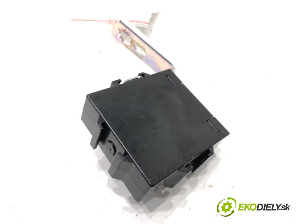 MAZDA 2 (DL, DJ) 2014 - 2022    1.5 SKYACTIV-G 66 kW [90 KM] benzyna 2014 - 2017  Modul PDC DA6C-67UUO (Ostatné)