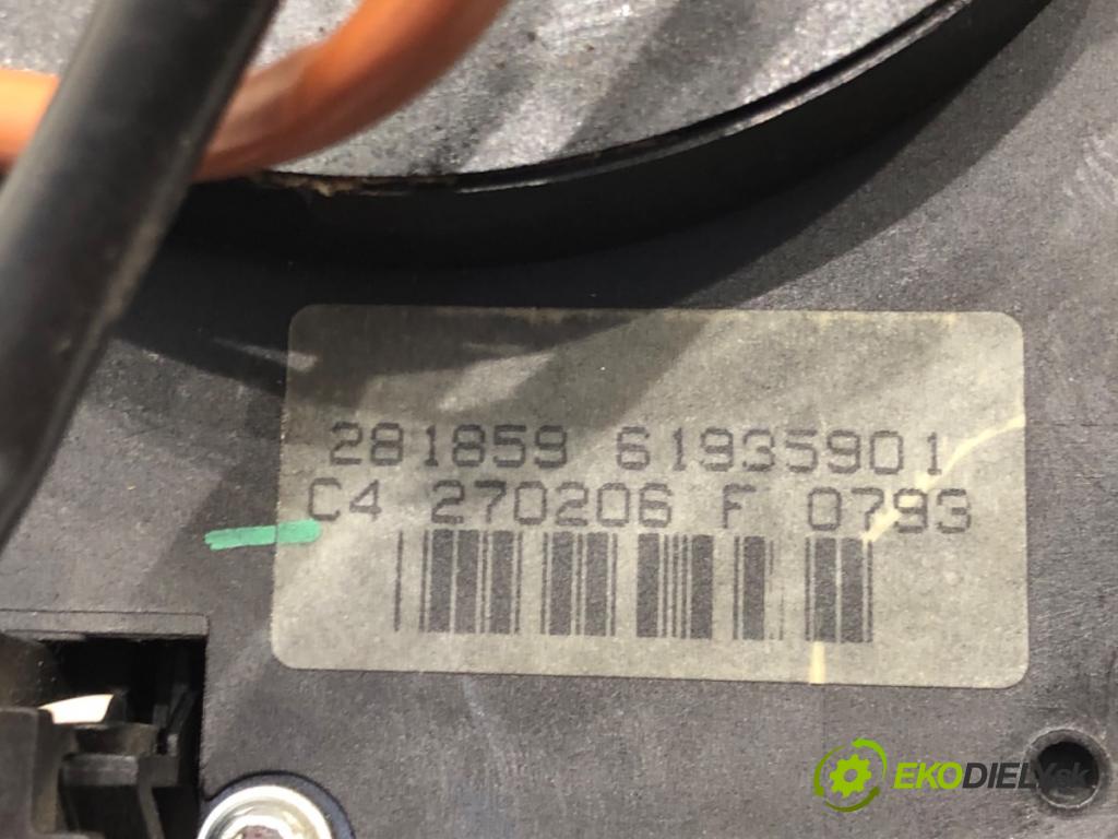 PEUGEOT 407 (6D_) 2004 - 2011    1.6 HDi 110 (6D9HZC, 6D9HYC) 80 kW [109 KM] olej napędowy 2004 - 2010  Prepínač kombinovaný 96611305XT (Prepínače, spínače, tlačidlá a ovládače kúrenia)