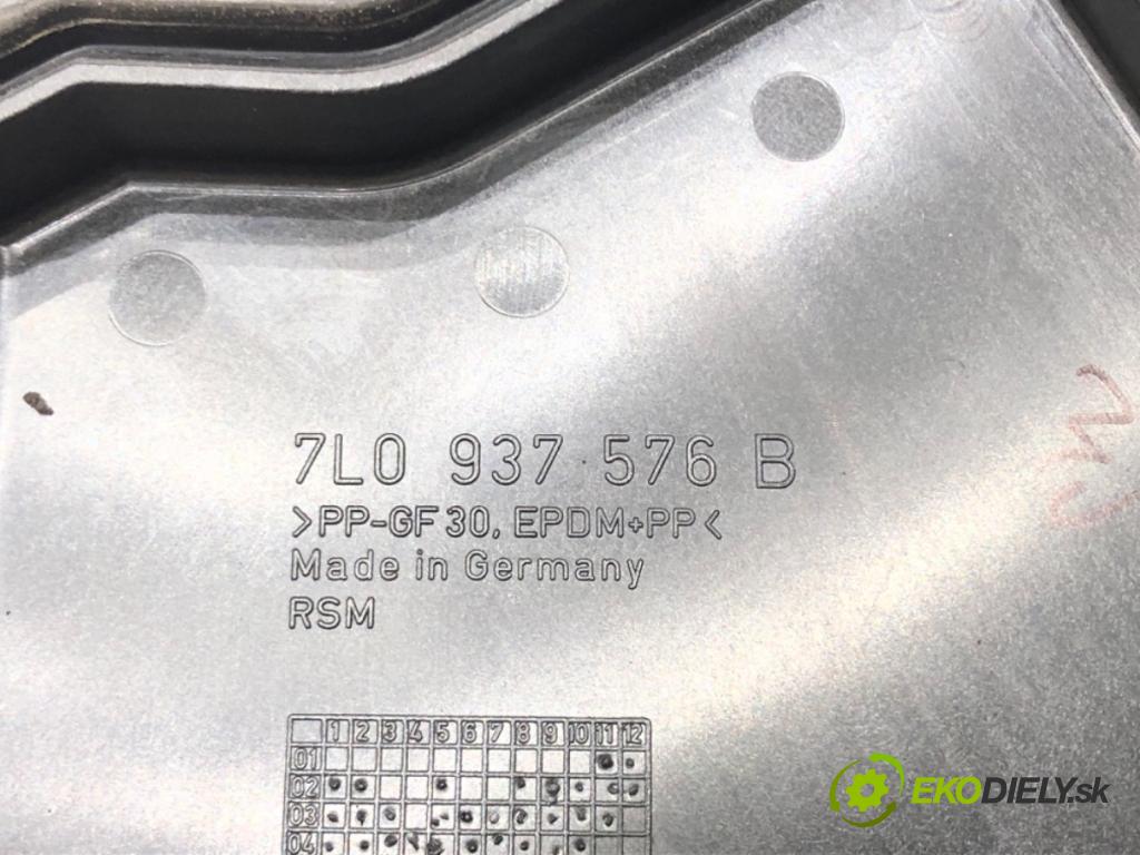 PORSCHE CAYENNE (9PA) 2002 - 2010    S 4.5 250 kW [340 KM] benzyna 2002 - 2007  skříňka poistková 7L0010338A 7L0937576B (Pojistkové skříňky)