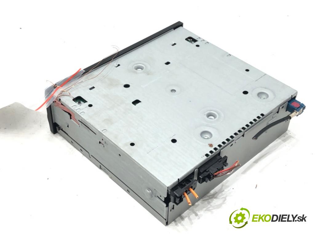 PORSCHE CAYENNE (9PA) 2002 - 2010    S 4.5 250 kW [340 KM] benzyna 2002 - 2007  čítač navigácie 7L5919969A (Ostatné)