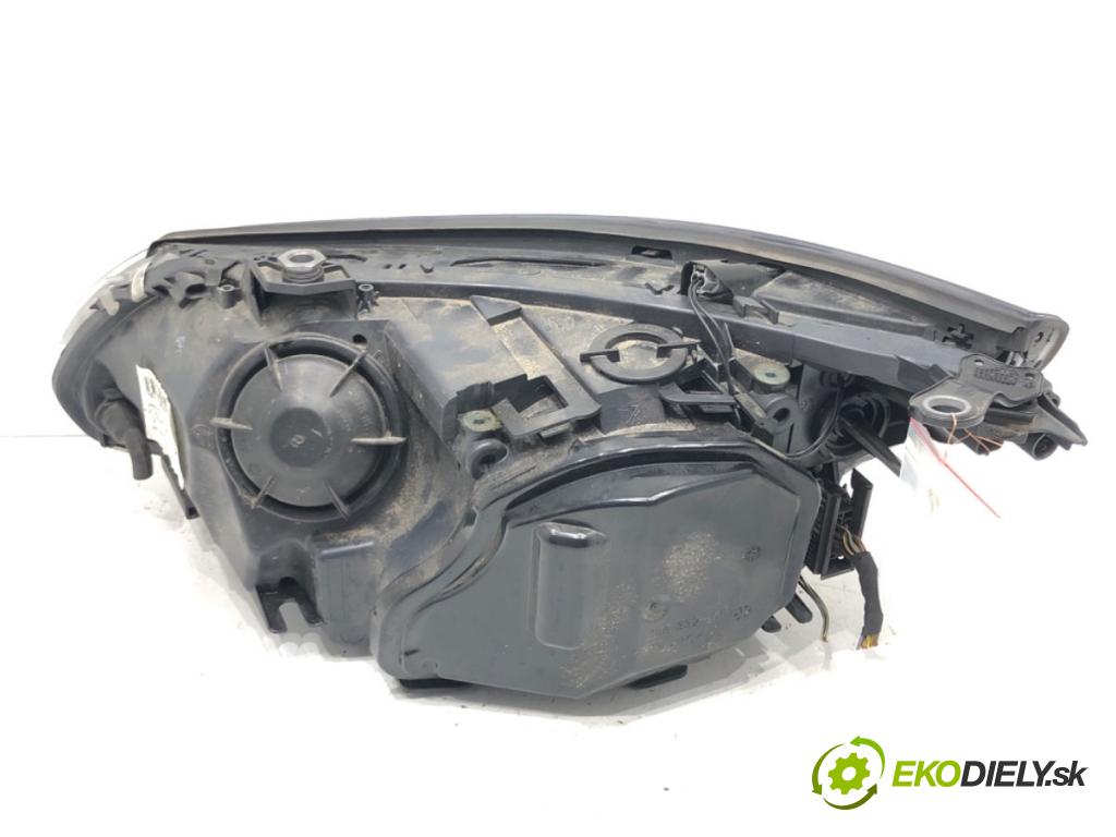 SEAT CORDOBA (6L2) 2002 - 2009    1.4 16V 55 kW [75 KM] benzyna 2002 - 2007  Svetlomet ľavy predný 6L1941751M