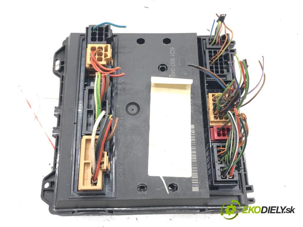 SEAT CORDOBA (6L2) 2002 - 2009    1.4 16V 55 kW [75 KM] benzyna 2002 - 2007  Modul komfortu 6Q1937049D (Moduly komfortu)