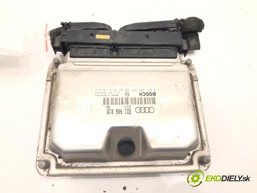 AUDI A3 (8L1) 1996 - 2006    1.8 92 kW [125 KM] benzyna 1996 - 2003  riadiaca jednotka Motor 8D1906018 0261204965 (Riadiace jednotky)