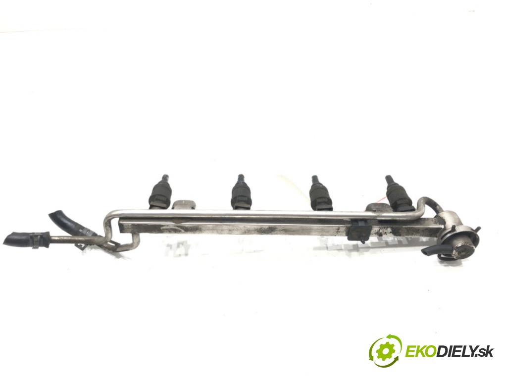 AUDI A3 (8L1) 1996 - 2006    1.8 92 kW [125 KM] benzyna 1996 - 2003  Lišta vstrekovacia 06A133317E (Vstrekovacie lišty)