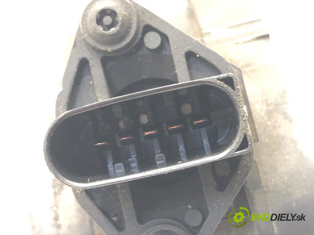 BMW 5 (E39) 1995 - 2003    520 d 100 kW [136 KM] olej napędowy 2000 - 2003  Váha vzduchu 0928400468 (Váhy vzduchu)