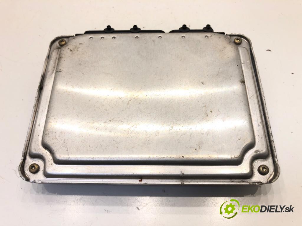 SEAT AROSA (6H1) 1997 - 2004    1.0 37 kW [50 KM] benzyna 1997 - 2004  riadiaca jednotka Motor 030906032DR (Riadiace jednotky)