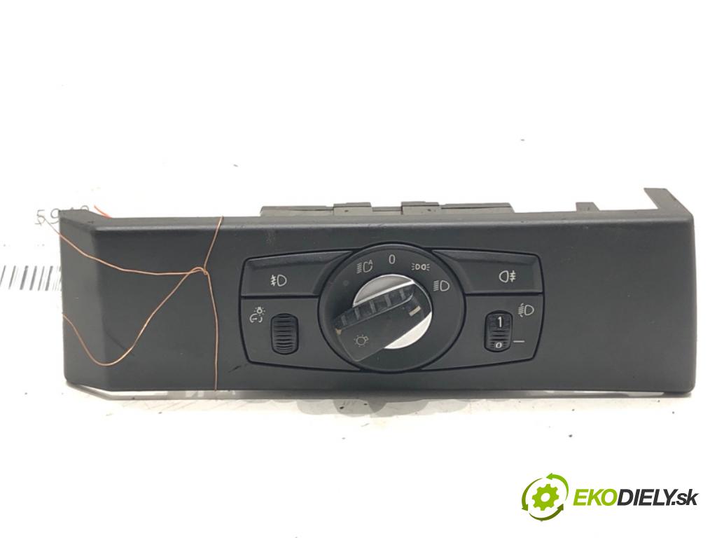 BMW 5 Touring (E61) 2004 - 2010    530 d 173 kW [235 KM] olej napędowy 2007 - 2010  Spínač svetiel 6988566