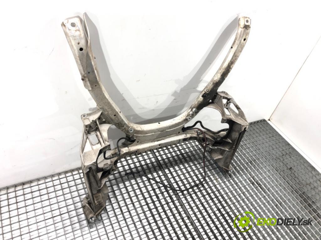 BMW 5 Touring (E61) 2004 - 2010    530 d 173 kW [235 KM] olej napędowy 2007 - 2010  výztuha pod motor  (Výztuhy přední)